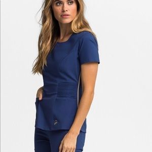 Jaanuu Jolie Collection Pintuck Scrub Top